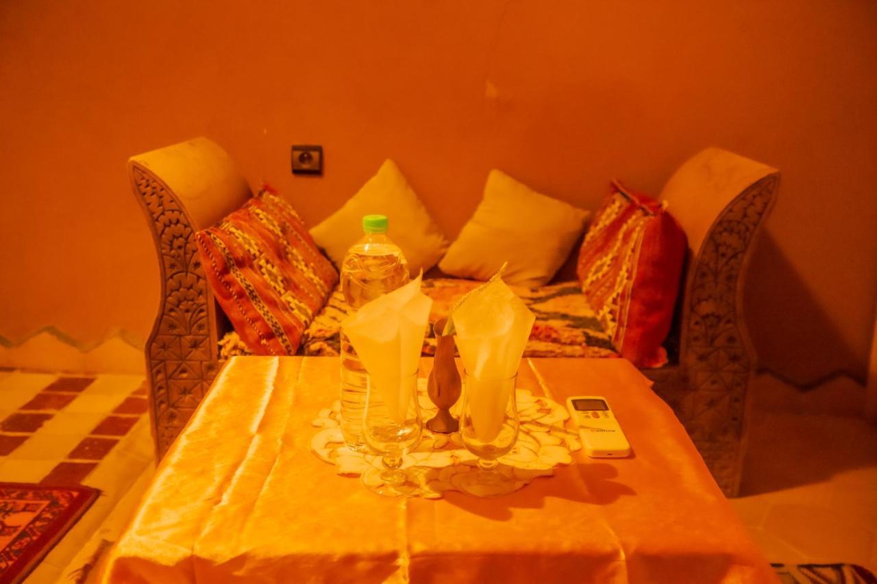 Takojt Hotel Merzouga Buitenkant foto