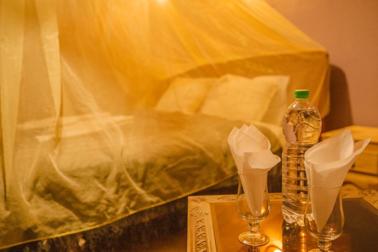 Takojt Hotel Merzouga Buitenkant foto